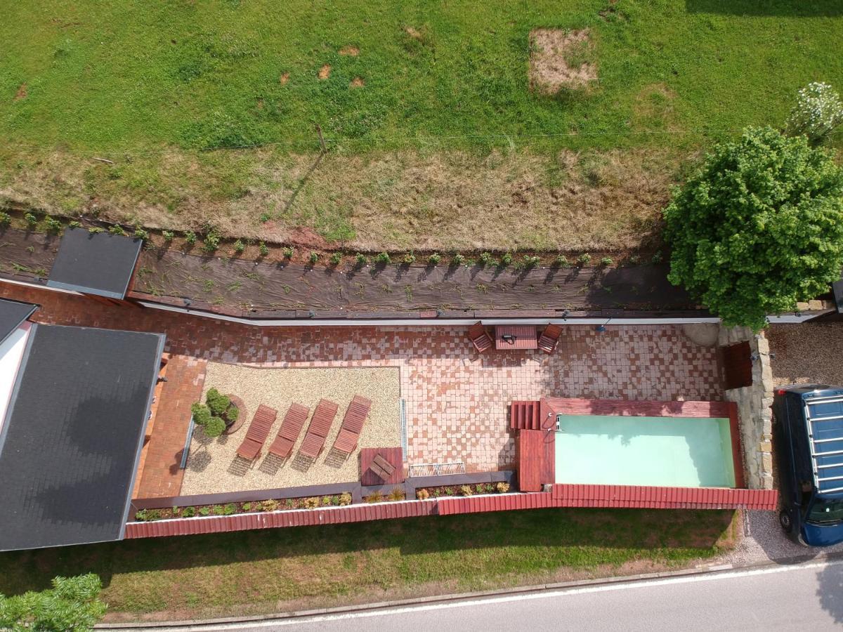 SG chalupa ŠTIKOV - Podkrkonoší - s celoročním privátním wellness Nová Paka Exterior foto