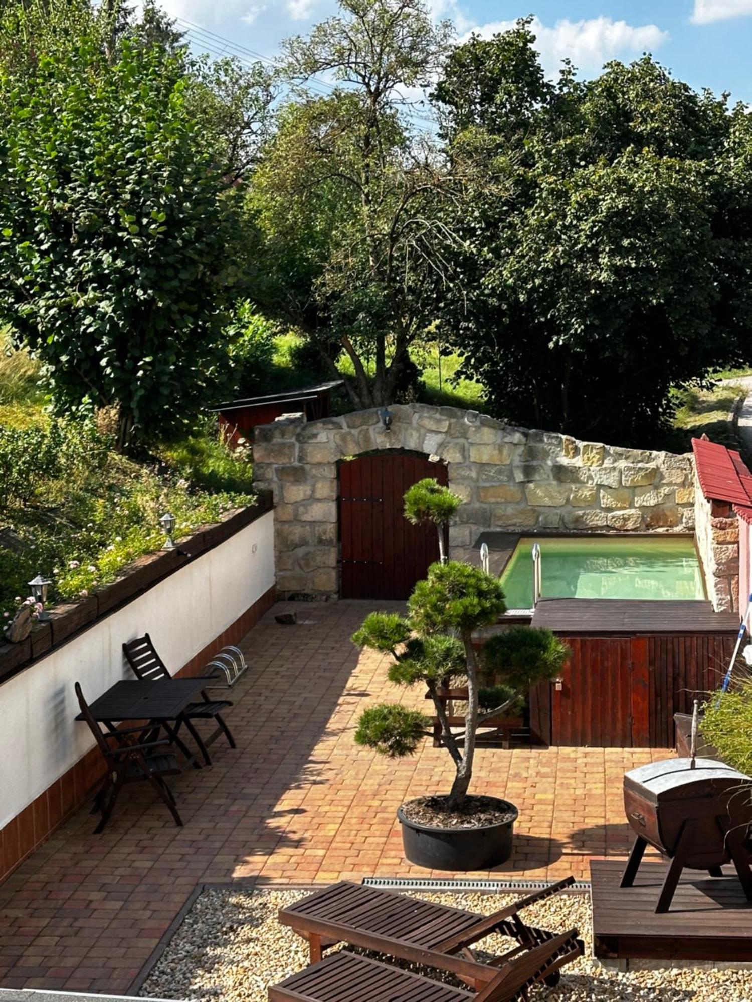 SG chalupa ŠTIKOV - Podkrkonoší - s celoročním privátním wellness Nová Paka Exterior foto